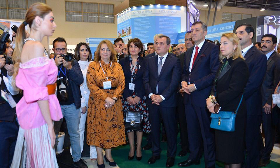 Beynəlxalq Təhsil sərgisində “Qarabağ rüzgarı”